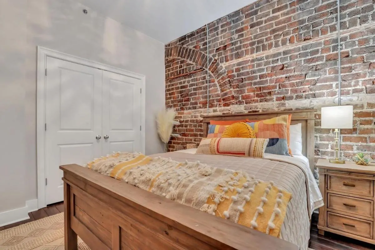 סוואנה Broughton Street Bungalow - Steps To Everything ארצות הברית