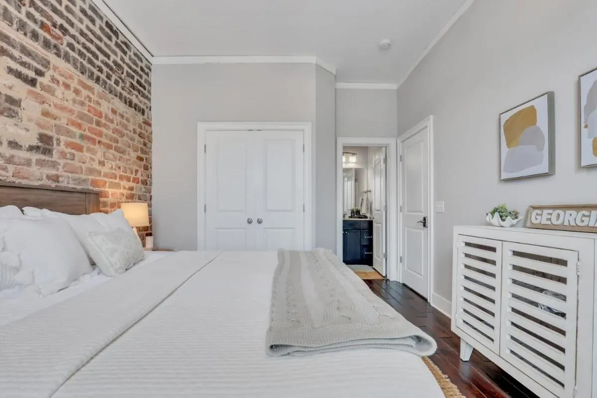 דירה סוואנה Broughton Street Bungalow - Steps To Everything