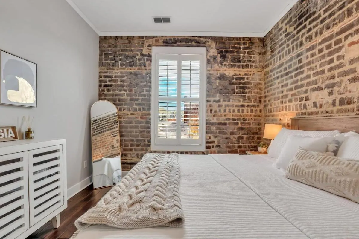 דירה סוואנה Broughton Street Bungalow - Steps To Everything