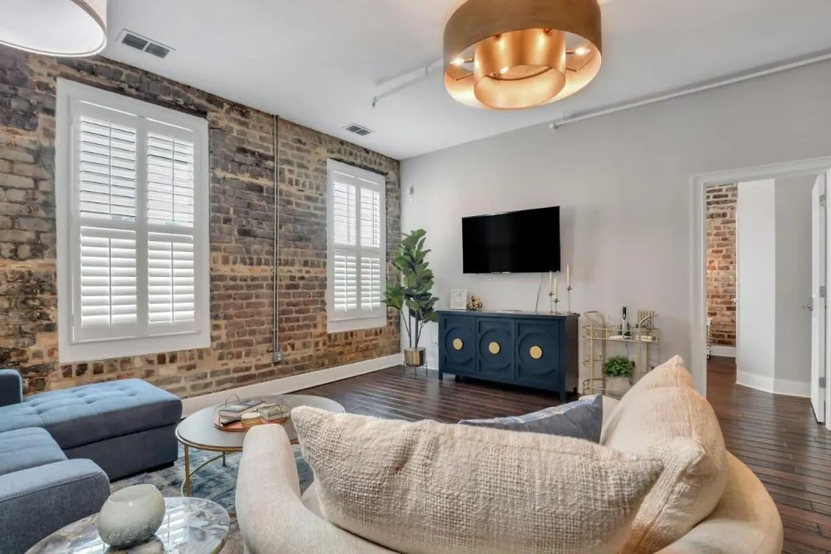 סוואנה Broughton Street Bungalow - Steps To Everything דירה