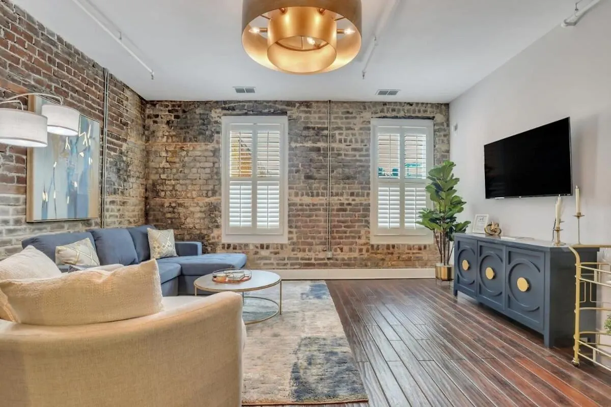 סוואנה Broughton Street Bungalow - Steps To Everything דירה