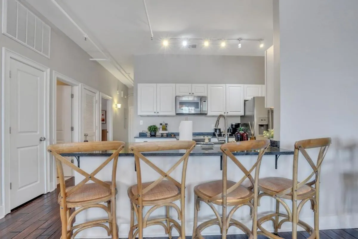 סוואנה Broughton Street Bungalow - Steps To Everything ארצות הברית